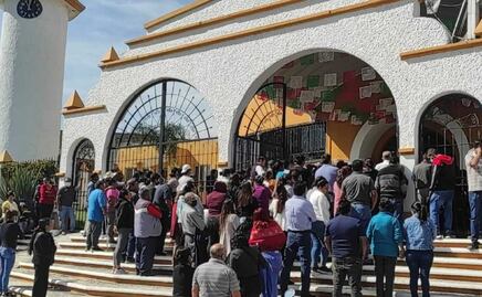 Dan último adiós a las víctimas del multihomicidio en Totimehuacán