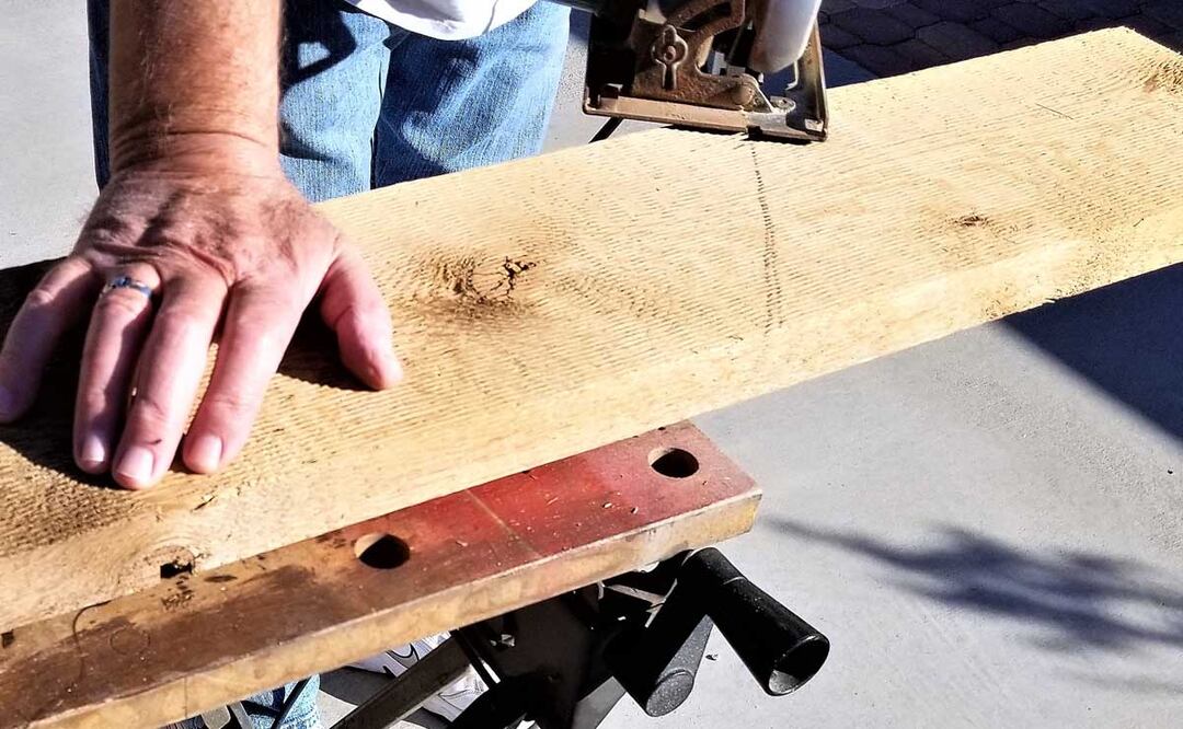 En la ciudad de Puebla, sobre todo en los barrios fundacionales, aún hay carpinteros tradicionales |  Foto: Especial