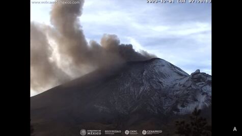 Reportan caída de ceniza en Texmelucan tras actividad del volcán Popocatépetl