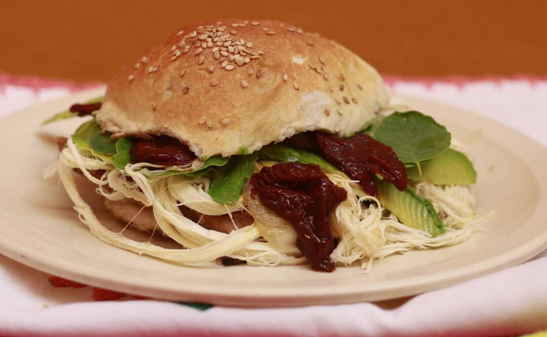 En Puebla hay una disputa en torno al lugar donde se preparan las mejores cemitas | Foto: Agencia Es Imagen para El Universal Puebla