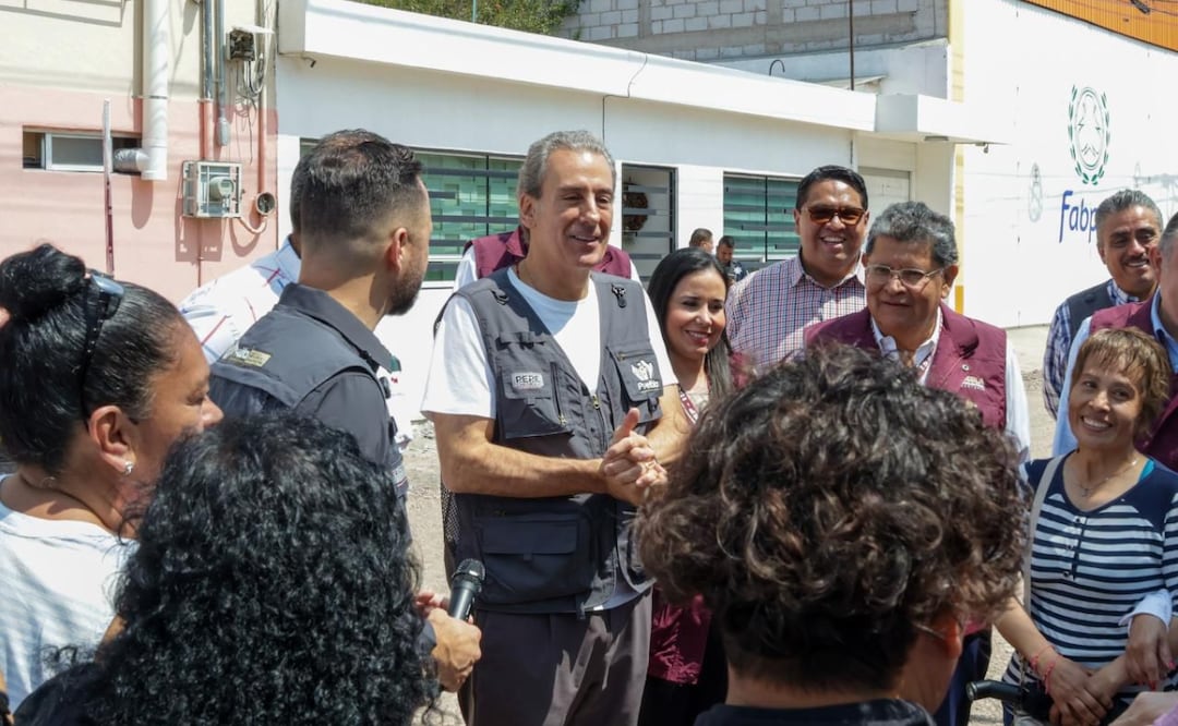 “Estas acciones forman parte de una estrategia integral en materia de obra pública, la cual prioriza la planeación, el bienestar y la generación de resultados que incidan directamente en la vida diaria de la población”: dijo el alcalde | Foto: Ayuntamiento de Puebla