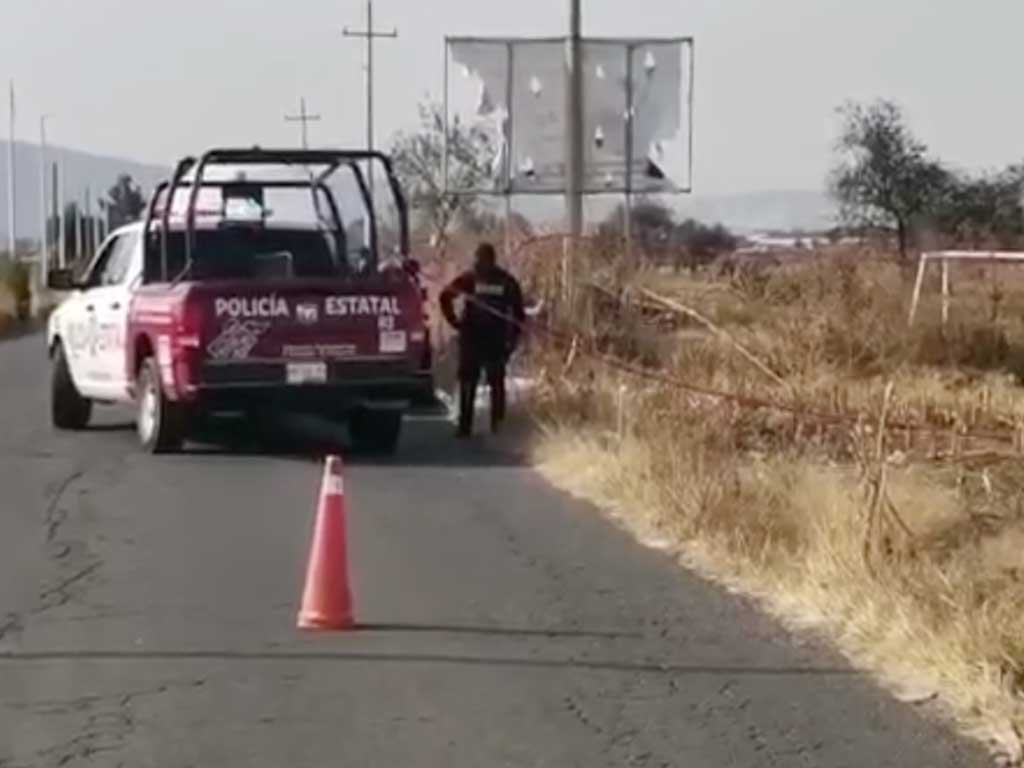 Hallan cadáver semidesnudo y con signos de violencia en Xonacatepec