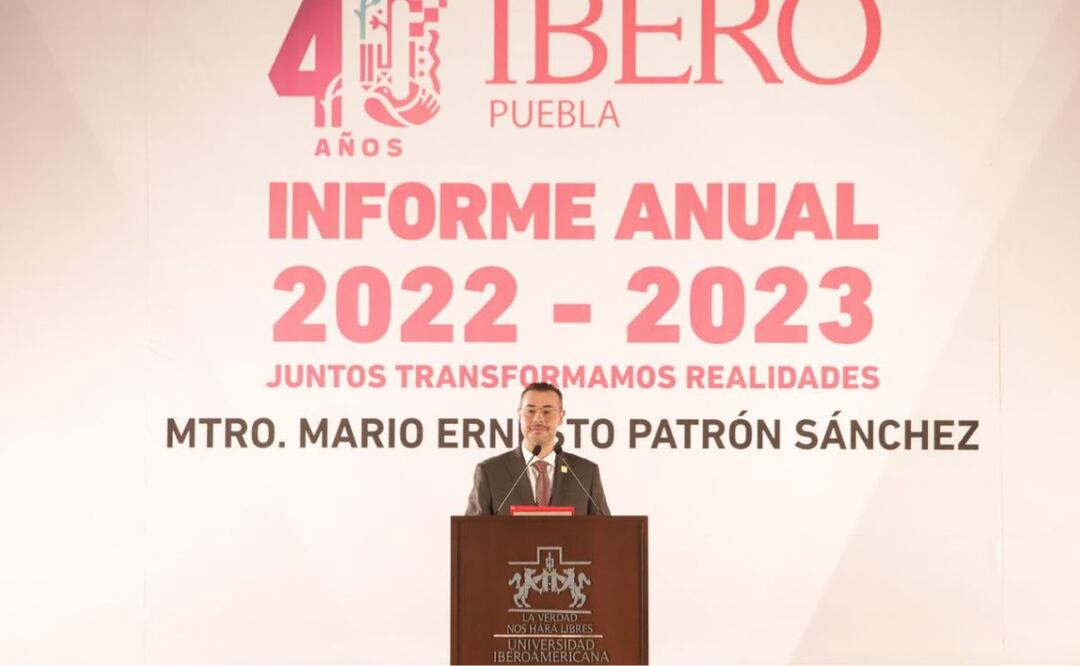 El rector de la IBERO Puebla, Mario Patrón Sánchez, rindió su informe anual 2022-2023 | Foto: Agencia Es Imagen para El Universal Puebla
