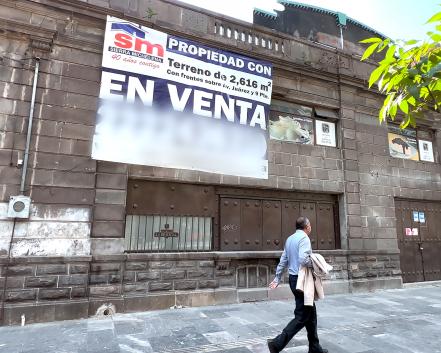 Avenida Juárez: en el olvido y en decadencia por la crisis económica 