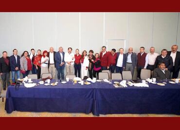 Participan el gobernador Miguel Barbosa y el diputado Ignacio Mier Velazco en el mismo evento