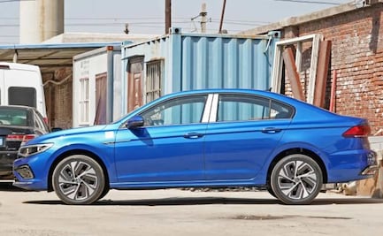 Así es la nueva generación del Bora que sacó Volkswagen en China