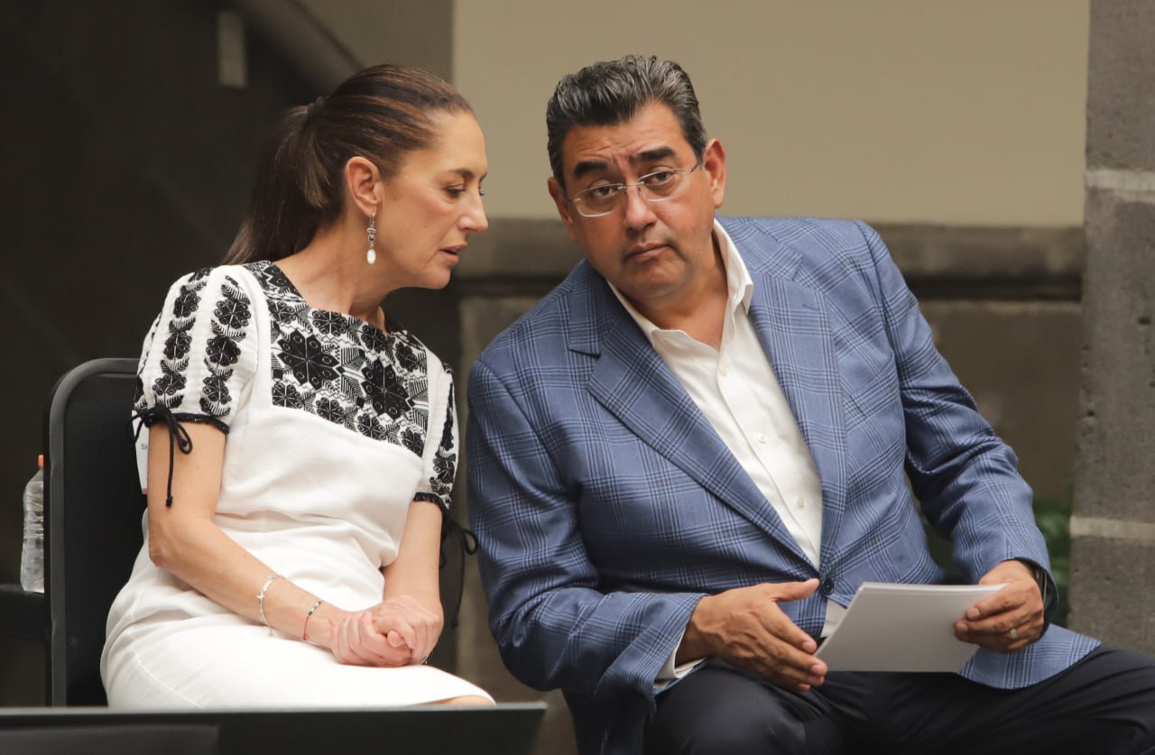 Sergio Salomón agradece colaborar con Claudia Sheinbaum desde Migración