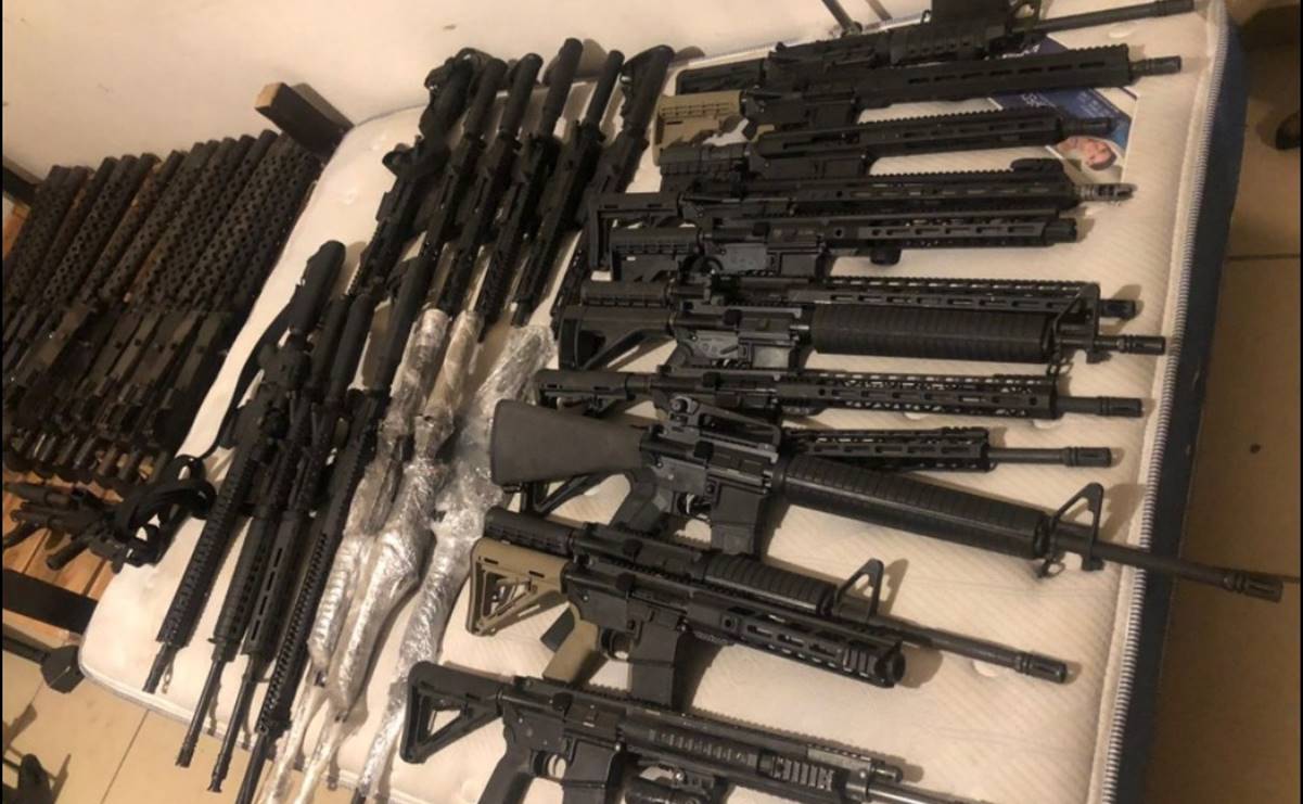 FGR decomisa millones de cartuchos, armas, droga y vehículos a 'Los Salazar', grupo ligado a hijos de 'El Chapo' en Sonora