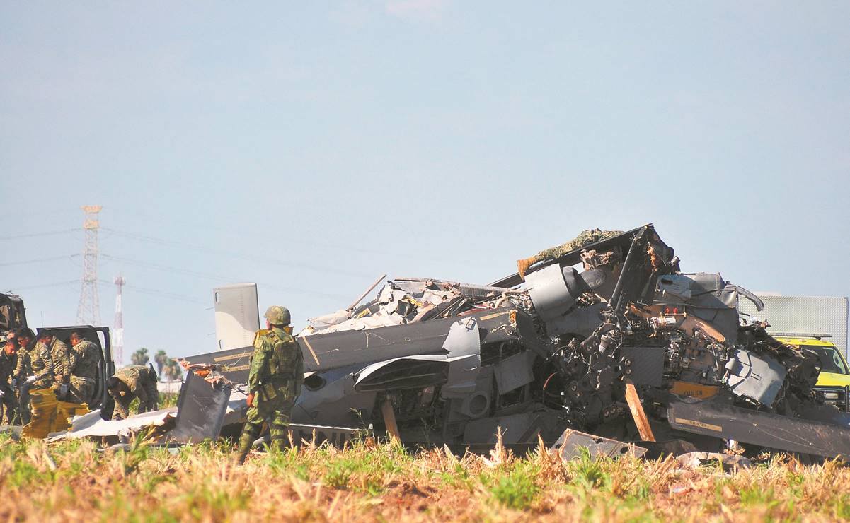 Muerte de 14 marinos empaña la captura de Caro Quintero