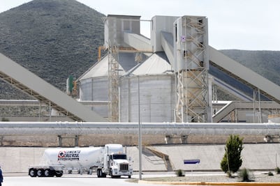 Conflicto con cementera Cruz Azul se debe a que Tecamachalco quiere parte de los impuestos