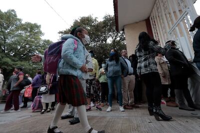 ¿El cubrebocas es obligatorio en las escuelas?