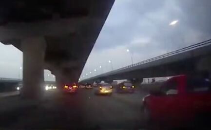 VIDEO. Tras persecución policiaca, ladrón se arroja a barranca en Puebla