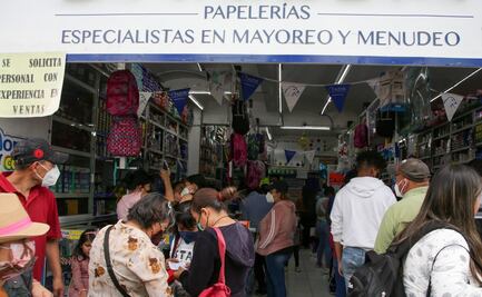 COMPRAN ÚTILES ESCOLARES