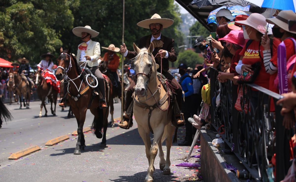 Recomendaciones para pasarla bien en el desfile del 5 de Mayo