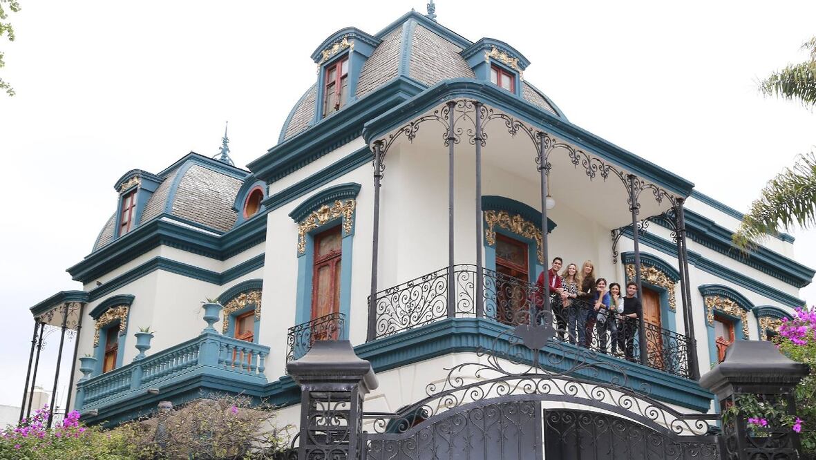 La casa de los enanos / Fotos tomadas del perfil facebook.com/casadelosenanos