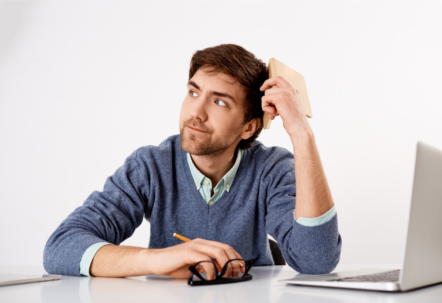 Para algunas personas, concentrarse puede parecer una tarea sencilla y sin complicaciones. Sin embargo, para otros, lograr mantener la atención se transforma en un verdadero desafío, incluso cuando se trata de actividades diarias, como realizar la tarea escolar. 

Foto: Producción El Universal Puebla