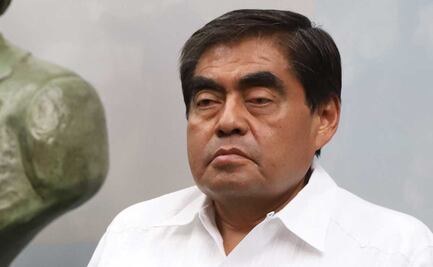 "A los locos, poco caso", dice Barbosa al PRD por denuncia en IEE