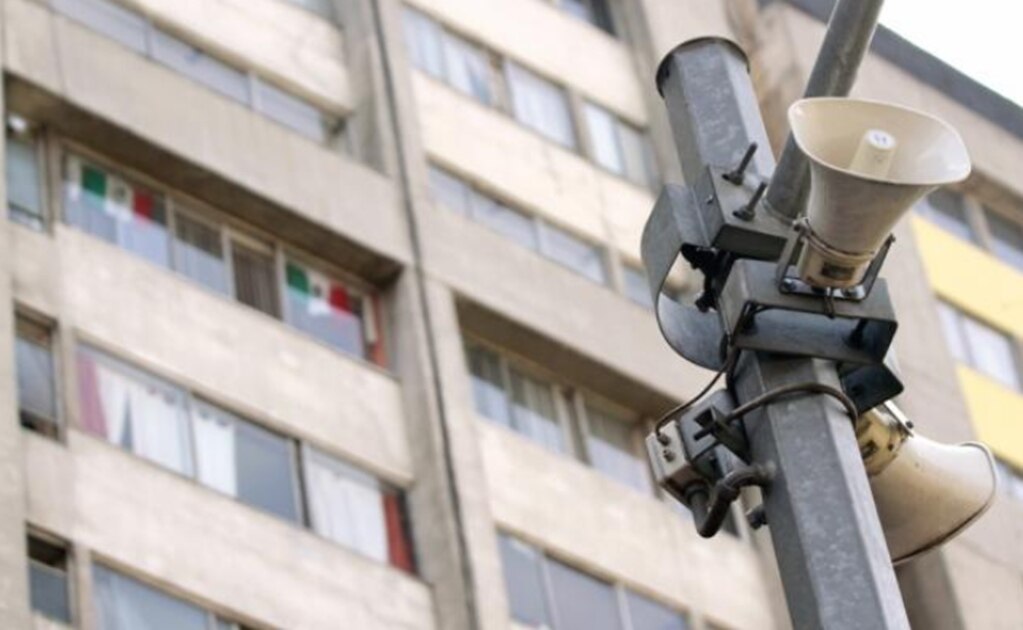 Simulacro Nacional 2021. ¿Qué hacer si te "agarra" en el metro, cablebús o centros de vacunación? Aquí te decimos