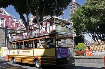 REGRESAN TURIBUSES AL ZÓCALO