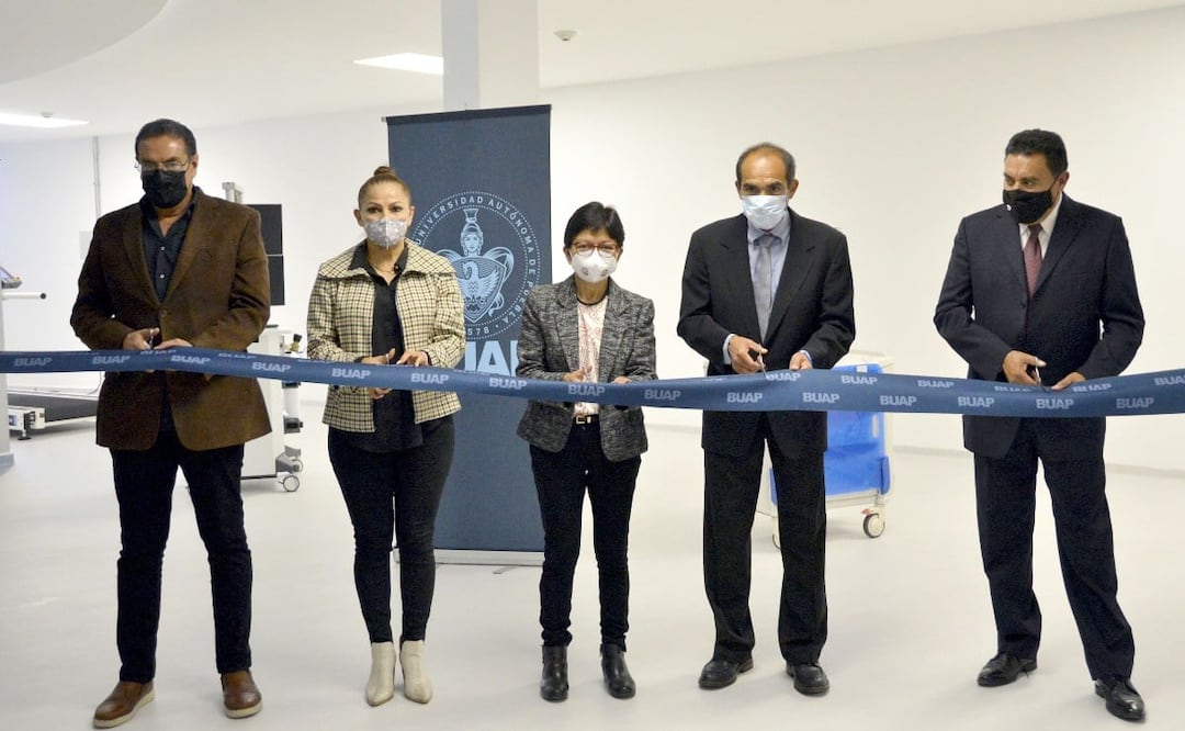 También se entregaron los consultorios dental, médico y de nutrición | Foto: BUAP