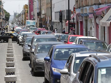 Roban 21 vehículos diarios en Puebla