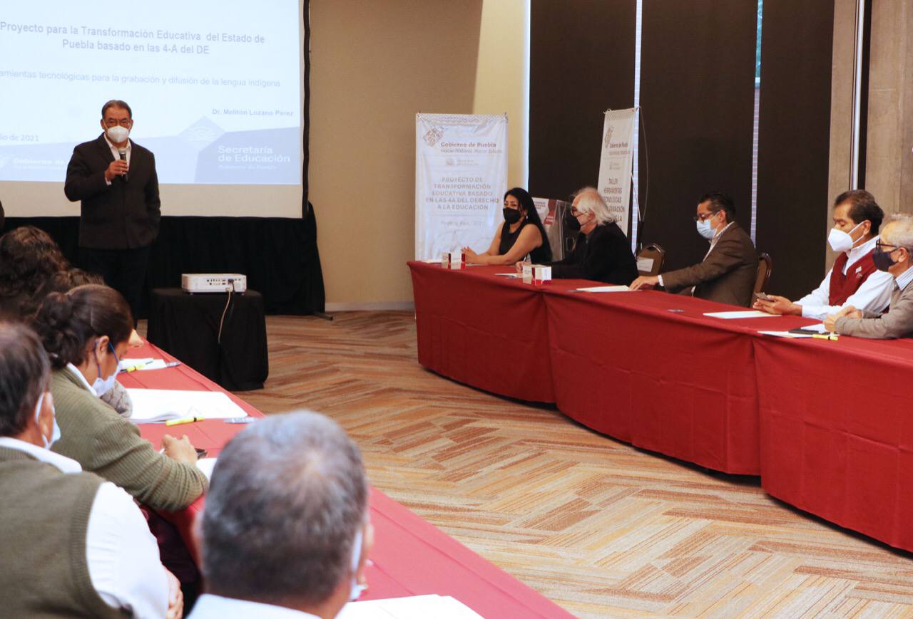 Maestros de educación indígena en Puebla inician taller de radio