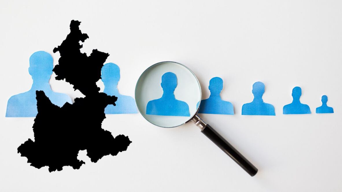 ¿Cuáles son los 10 municipios con mayor y menor número de habitantes en Puebla?