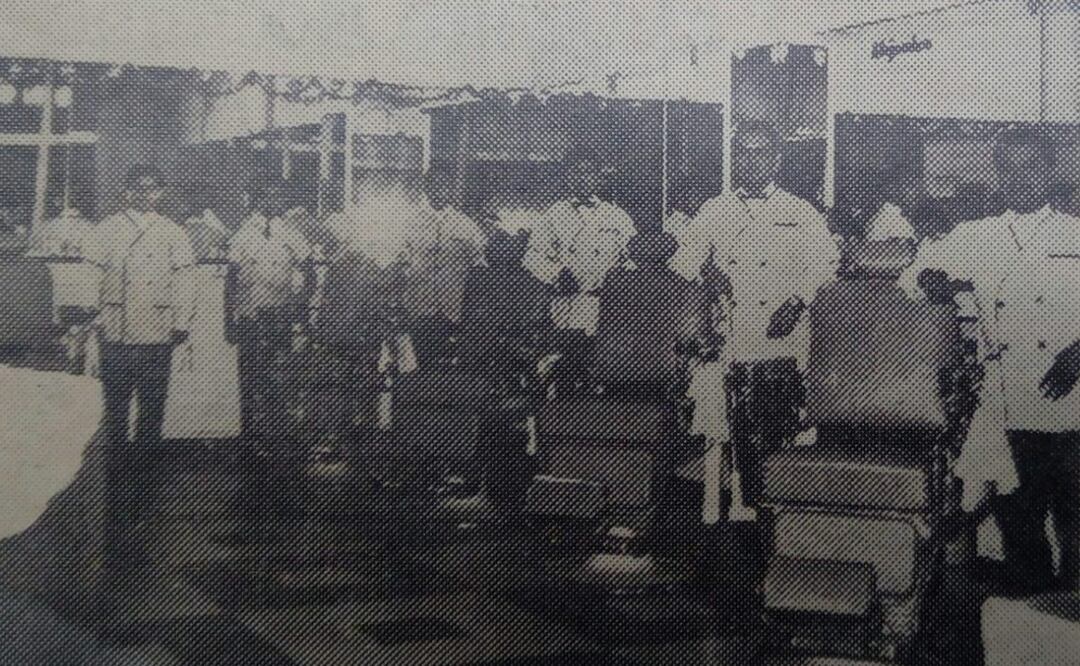 Las primeras peluquerías de la ciudad de Puebla tenían servicios que hoy no igualan las llamadas barber shops | Foto: Raúl Carvajal Aguilar, sacada del grupo de Facebook Puebla Antigua