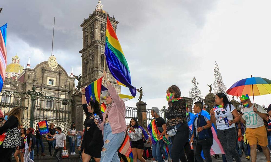 A partir de las 3:00 de la tarde, los grupos participantes partirán desde el Parque Juárez con rumbo al zócalo poblano.

Foto: Producción El Universal Puebla