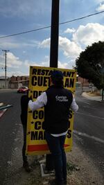 Ayuntamiento de Puebla continúa con el retiro de publicidad