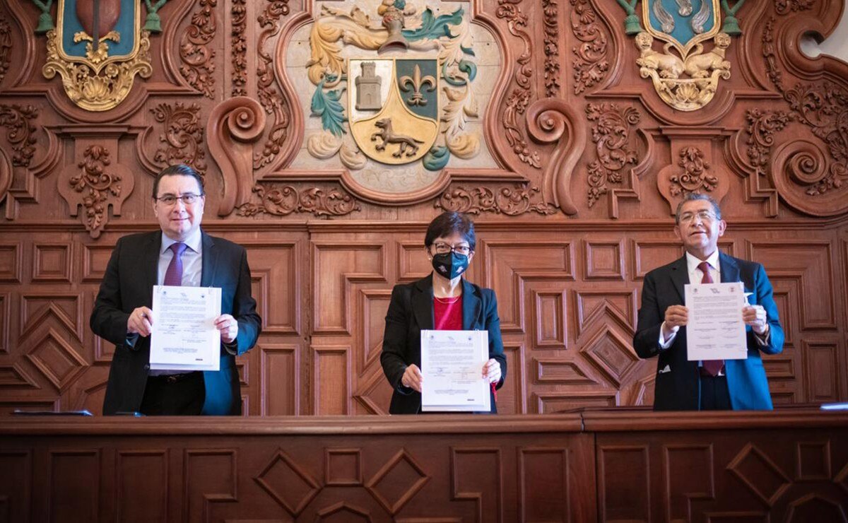Lilia Cedillo firma convenio con la Escuela Federal de Formación Judicial del CJF