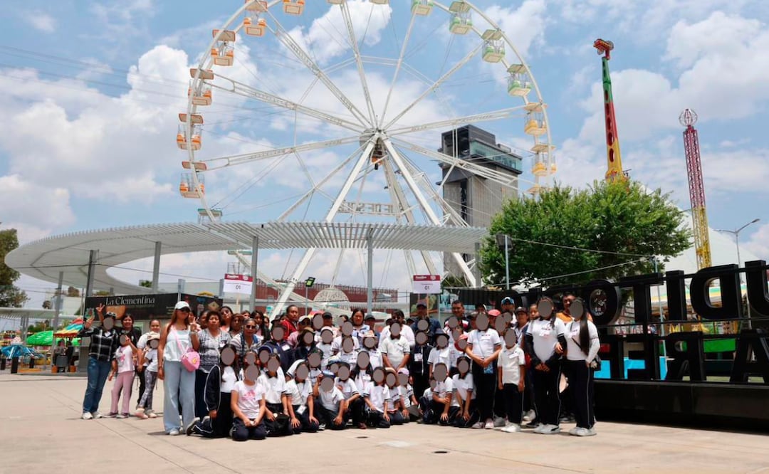 SEDIF lleva a niños en situación vulnerable a la Feria de Puebla 2026 | Foto: Gobierno de Puebla.