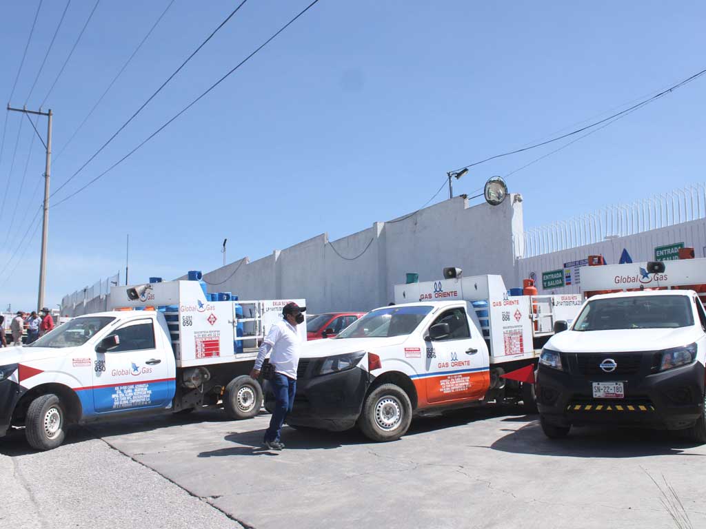 Por explosión en San Pablo, revisarán situación de gaseras en Puebla