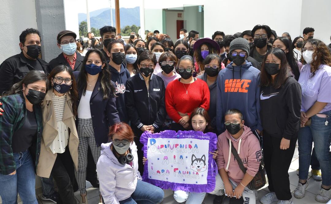 Felipe Burgos Morales dio cuenta de las acciones realizadas en el último año | Foto: BUAP