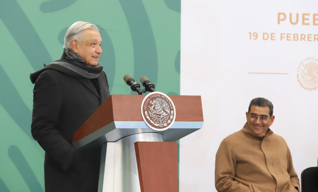 Andrés Manuel López Obrador asistirá al desfile de la Batalla de Puebla | Foto: EsImagen