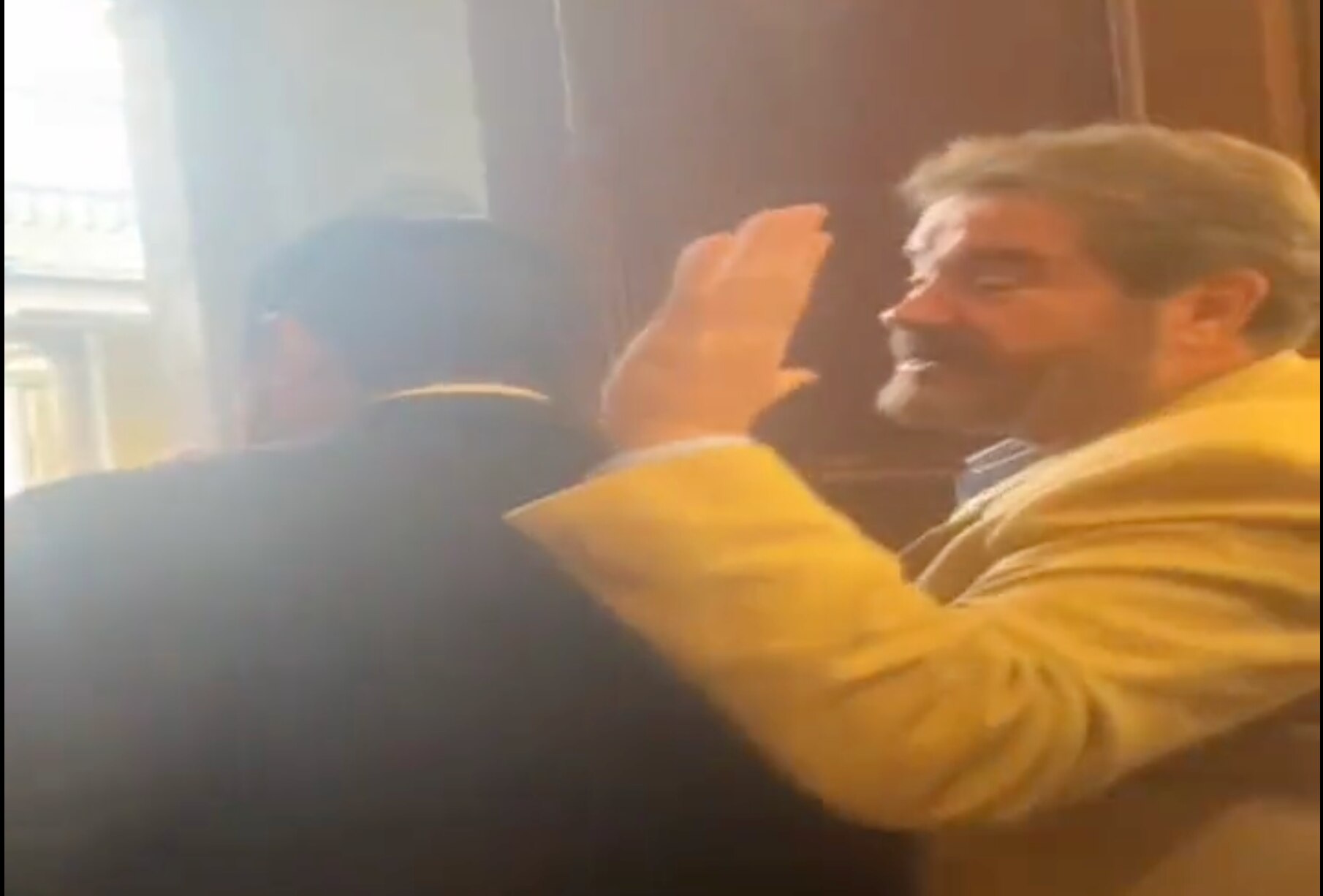 El regidor panista Miguel Ángel de Jesús Mantilla fue exhibido en video | Twitter Regidora Elisa Molina