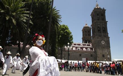MÚSICA Y BAILE EN EL ZÓCALO