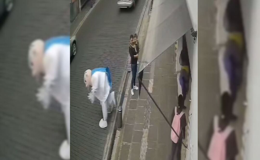 La botarga del Dr. Simi cae hacia el arrollyo vehícular | Foto: TikTok Marchelito