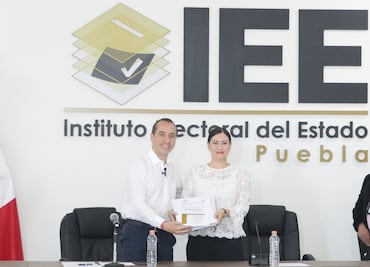 Mario Riestra se registra ante IEE como candidato a la alcaldía de Puebla