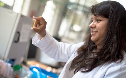 Lilia Cedillo firmará convenio con la Universidad de Oxford