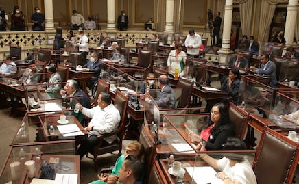 Dedica Congreso de Puebla minuto de silencio por asesinato de Cecilia Monzón