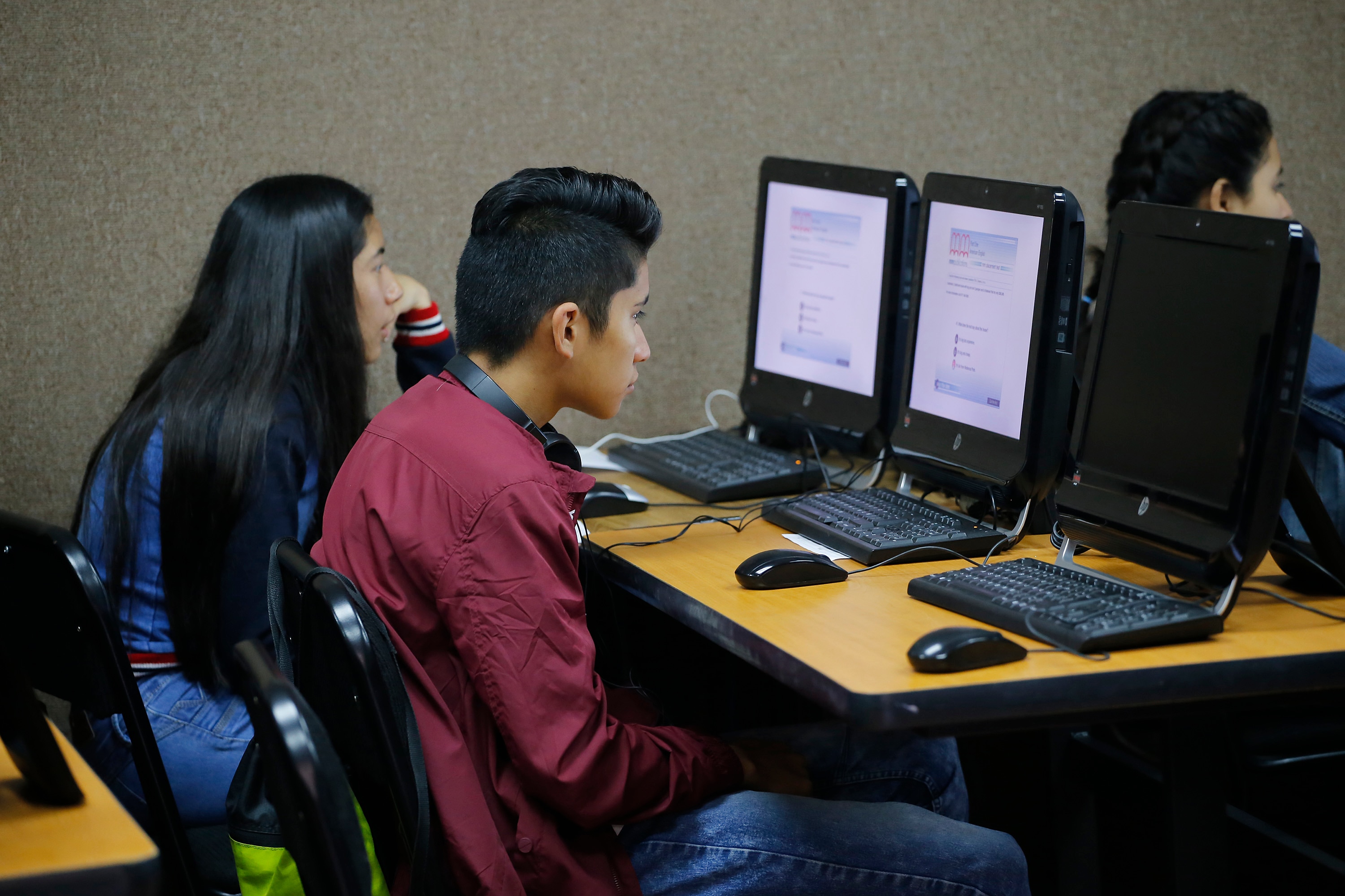 Piden a rechazados de la BUAP optar por otras universidades
