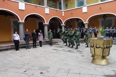 Congreso del Estado realiza ceremonia de incineración de Bandera