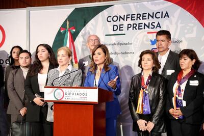 Blanca Alcalá presenta iniciativa para que la venta de libros tenga tasa cero