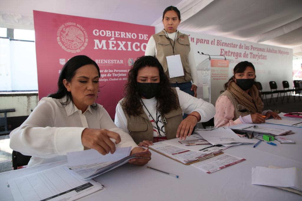 Si eres derechohabiente o beneficiario de las pensiones para el Bienestar de las Personas Adultas Mayores, Personas con Discapacidad, o del Programa de Apoyo para el Bienestar de Niñas y Niños Hijos de Madres Trabajadoras, recibirás tu pago bimestral desde el 2 de septiembre hasta el 21, según la primera letra de tu primer apellido. 

Foto: Producción El Universal Puebla
