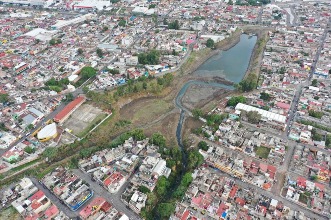 Investigadora plantea soluciones para reducir riesgos de desbordamiento en Puente Negro