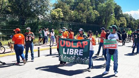 Con #MarchaUDLAP piden reapertura del campus