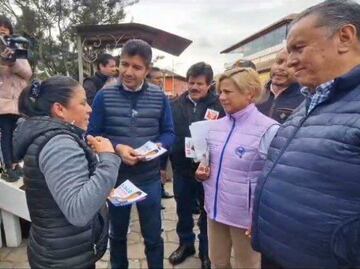 Eduardo Rivera recorre la Sierra Norte de Puebla en precampaña