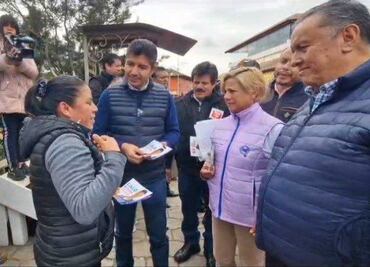 Eduardo Rivera recorre la Sierra Norte de Puebla en precampaña