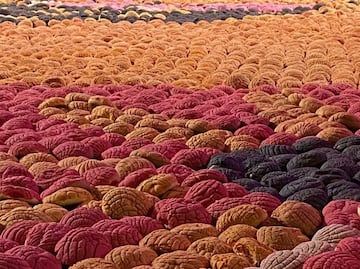 Zacatlán logra récord Guinness con el mosaico de pan más grande del mundo